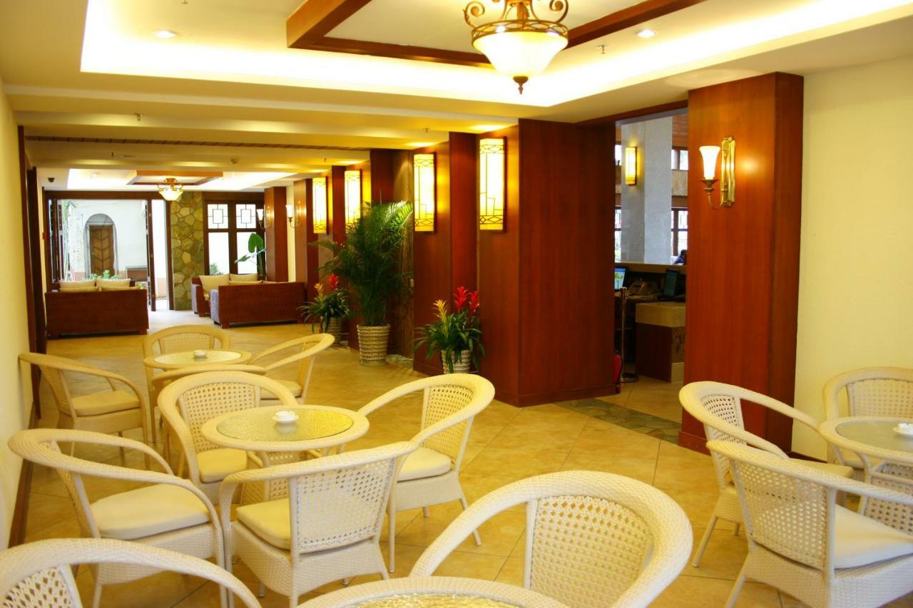 Rongjin Haiyue Hotel Sanya Exterior foto